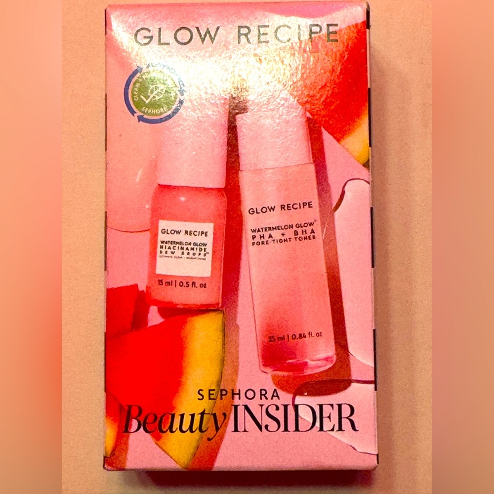 NIB Glow Recipe Watermelon Glow
Skincare Beauty Insider Birthday
Travel Set Mini